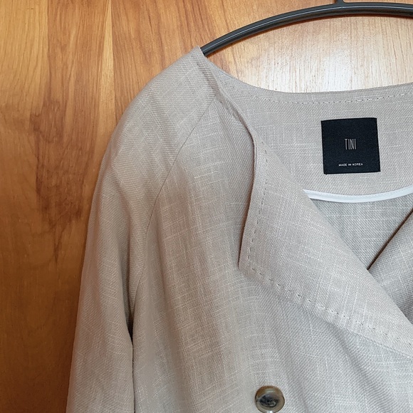Spring/Fall Linen Coat - Picture 2 of 2